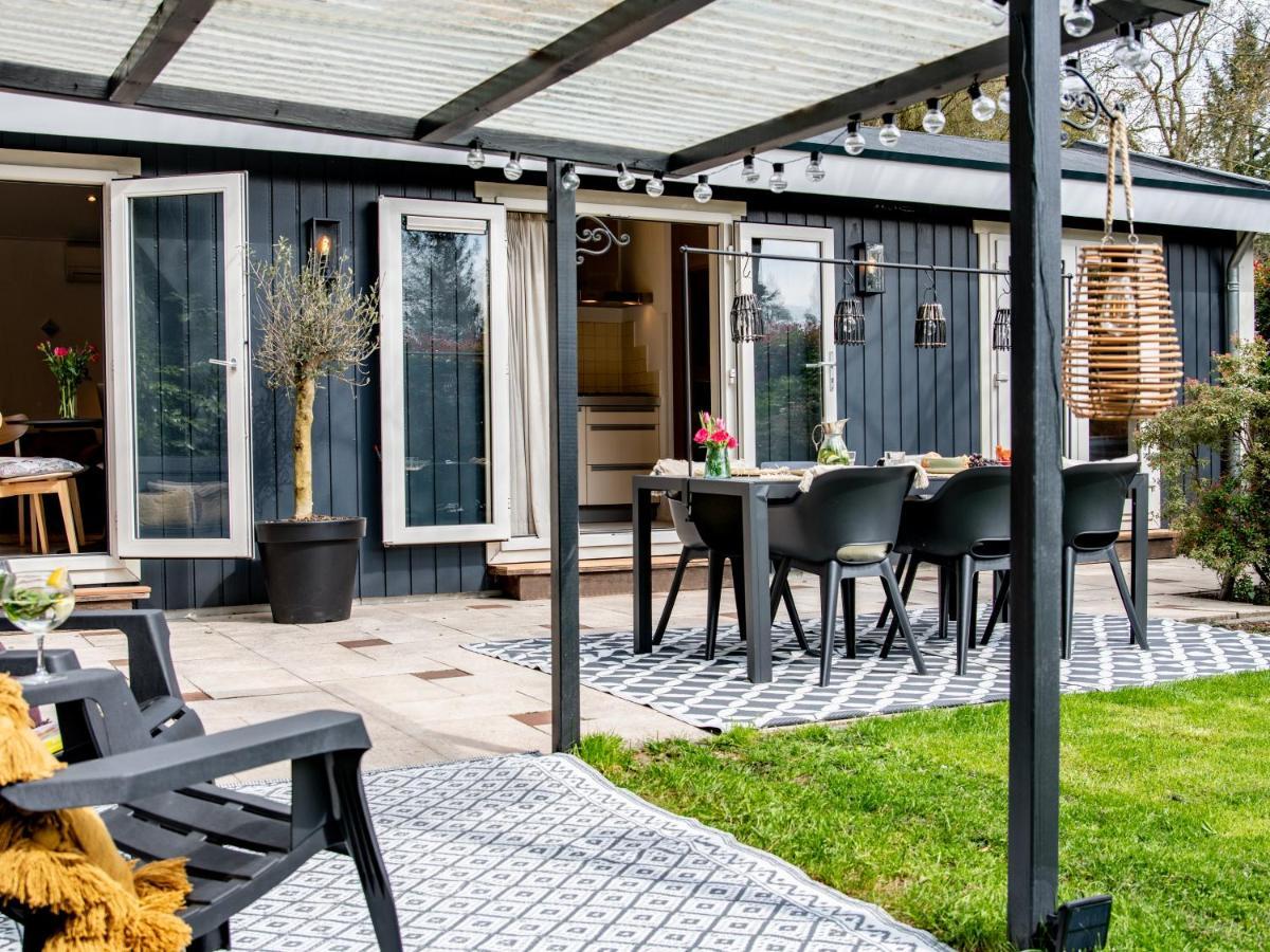 Stayatsas Tiny House Julia In De Bossen Op De Veluwe! Epe Eksteriør bilde